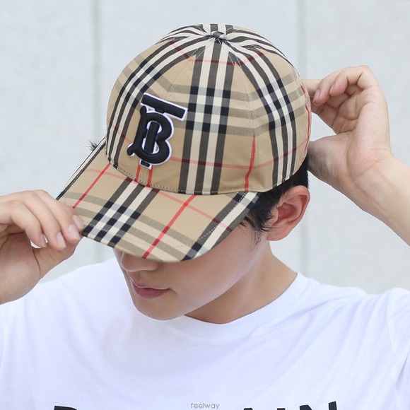 burberry TB check baseball cap - Picture 3 of 6